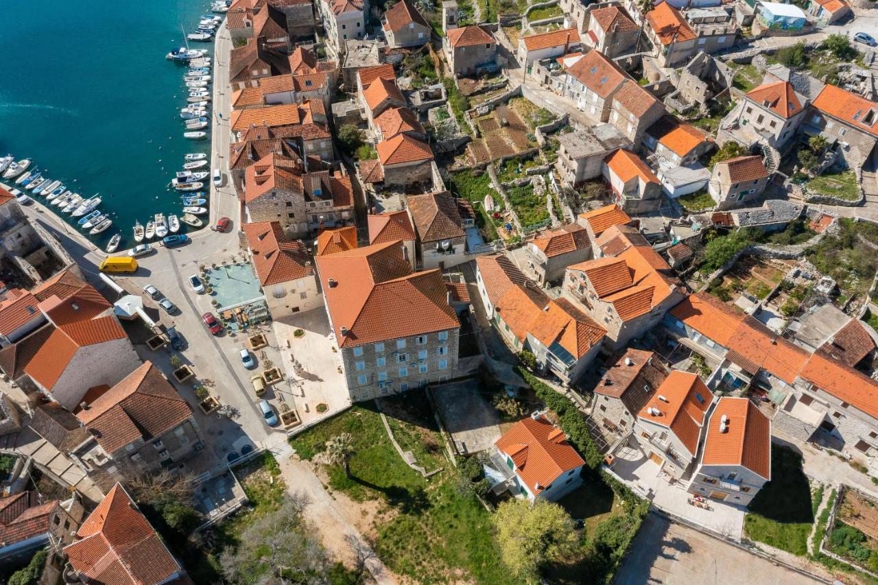 Luxury Stone Villa Nevija 2022 Milna  Esterno foto
