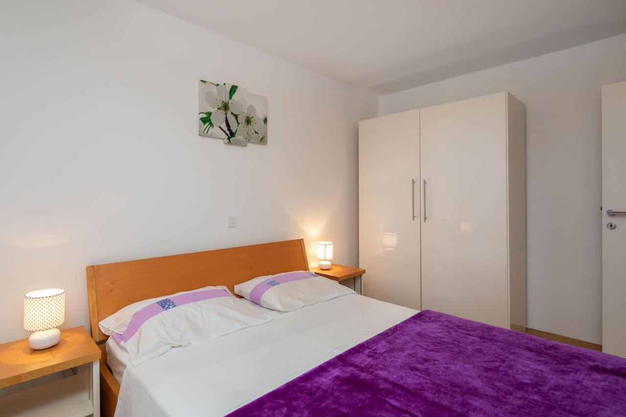 Luxury Stone Villa Nevija 2022 Milna  Camera foto